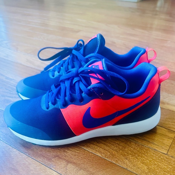 Nike Roshe Shoes - Nike Roshe Run Women's Size 8 Blue Orange Running Sneakers Athletic Shoes